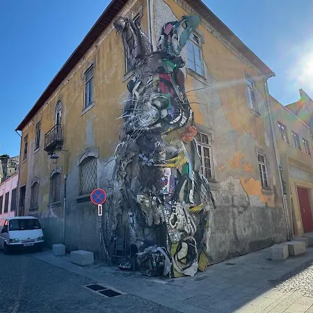 Riverside By Luís Bridge, Wow&half Rabbit * Vila Nova de Gaia