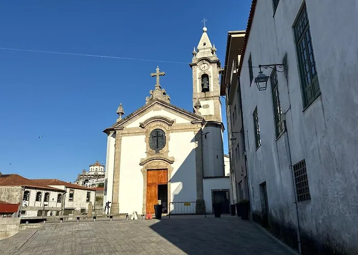 Riverside By Luis Bridge, Wow & Half Rabbit Vila Nova de Gaia