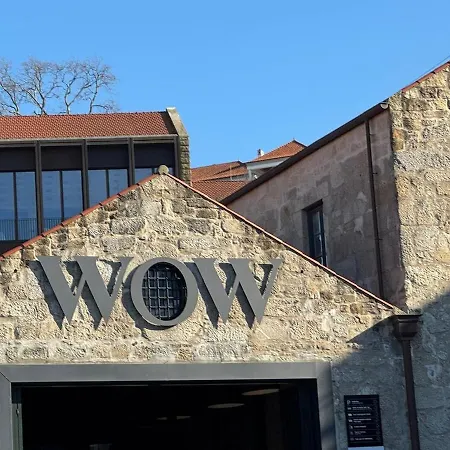 Riverside By Luis Bridge, Wow & Half Rabbit Vila Nova de Gaia