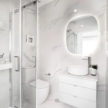 Nyaraló Riverside By Luis Bridge, Wow & Half Rabbit *